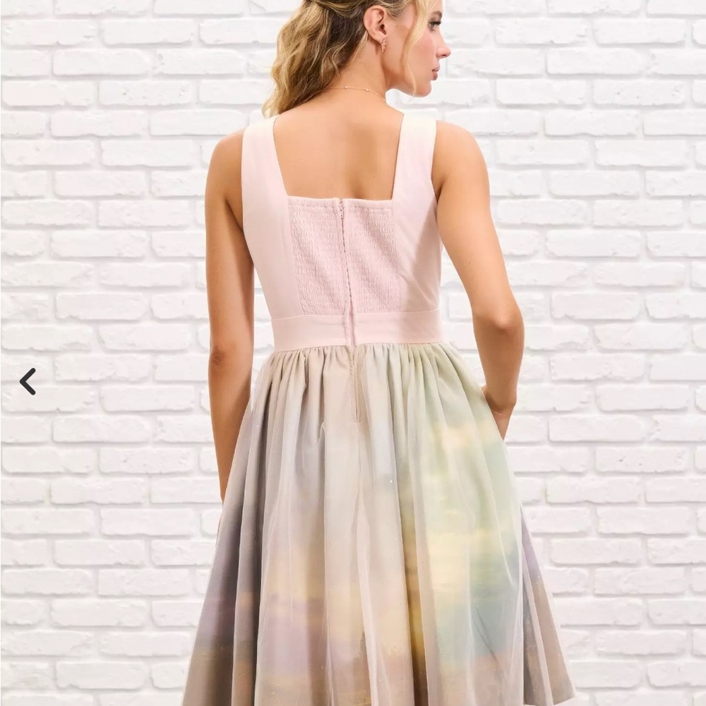 Her Universe emerald city wicked dress W M/6-8 - Picture 2 of 9